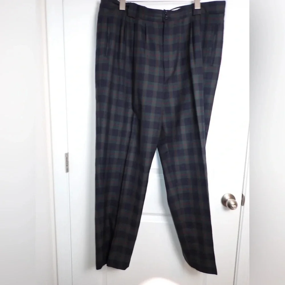 Vintage Savannah Plaid Green and Blue Wool High Waisted Pants 18